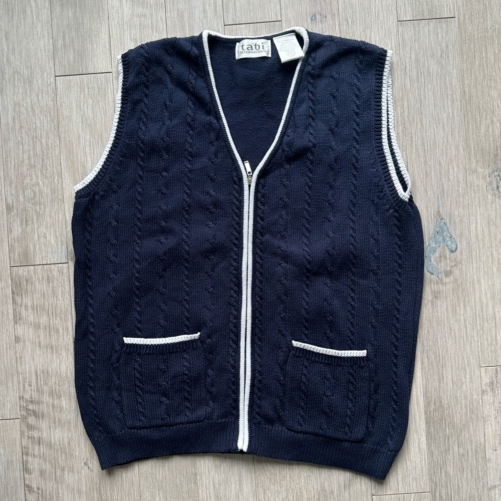 Tabi International 100% Cotton Navy Sleeveless Zip-Front Vest Large